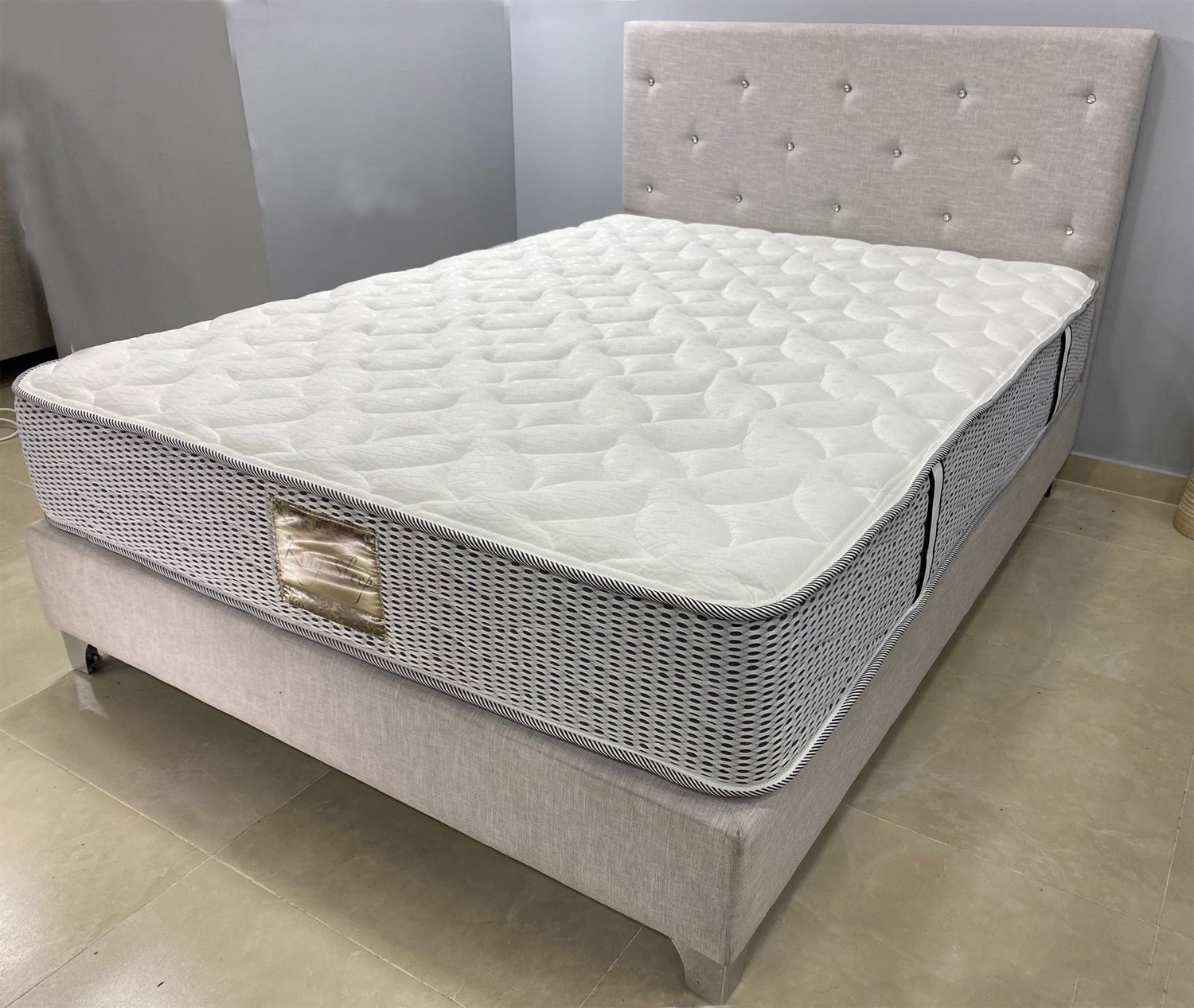 ���� ���� �������� ���� ��� ������ �� ���� ����� ����� ������ ����� ���� KING SLEEP ��� ��� ����