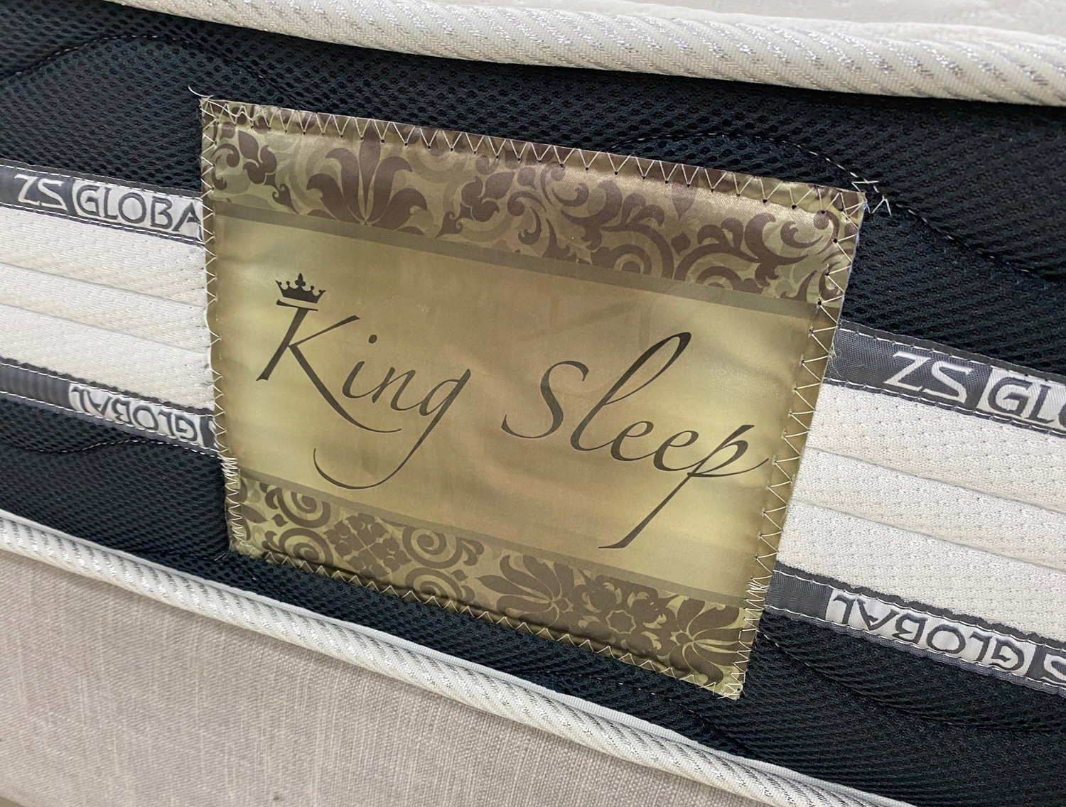 ���� ���� ���� ��������  ��� ������ �� ����� ���� KING SLEEP ��� �����
