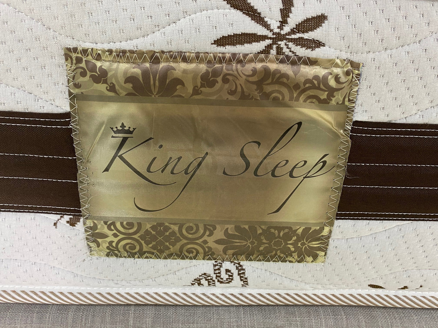 ���� ���� ���� ��������  ��� ������ �� ����� ���� KING SLEEP ��� �������