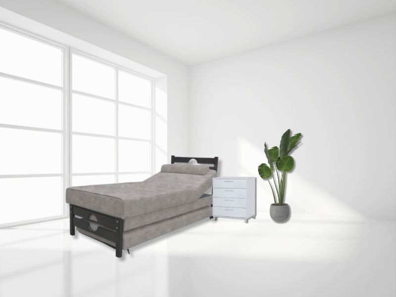 ספת נוער עם עציץ