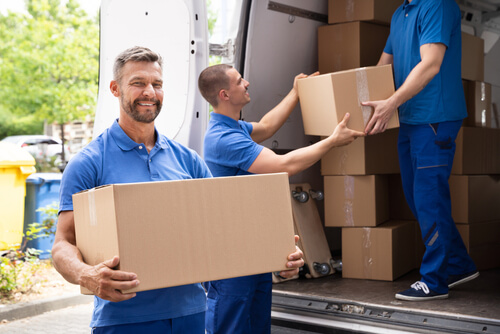 הובלת רהיטים דרך חברת הובלה